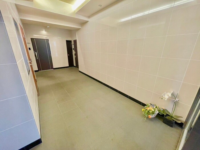 エントランス部分 アミティエ扇町リアン