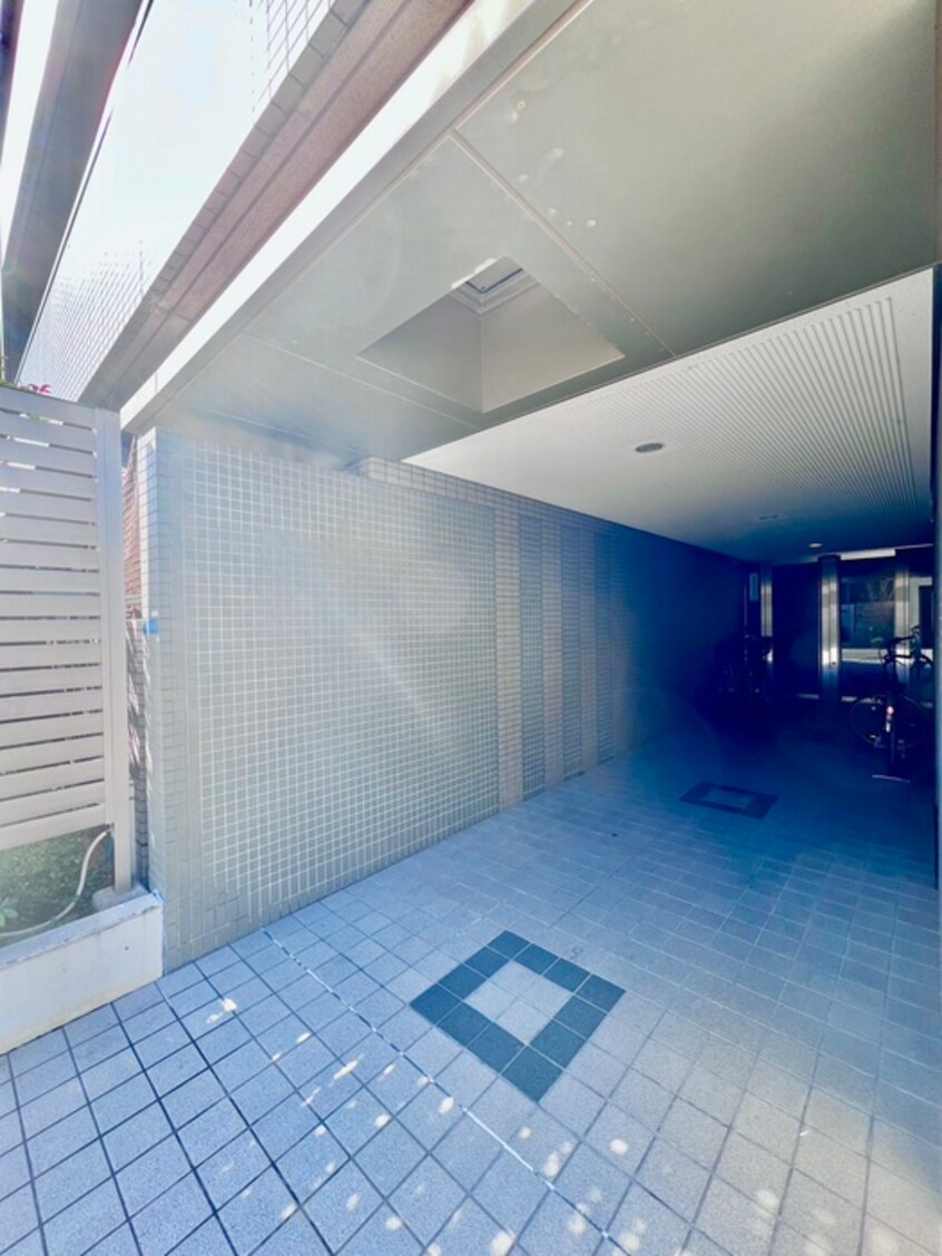 エントランス部分 ラ・サンシャイン