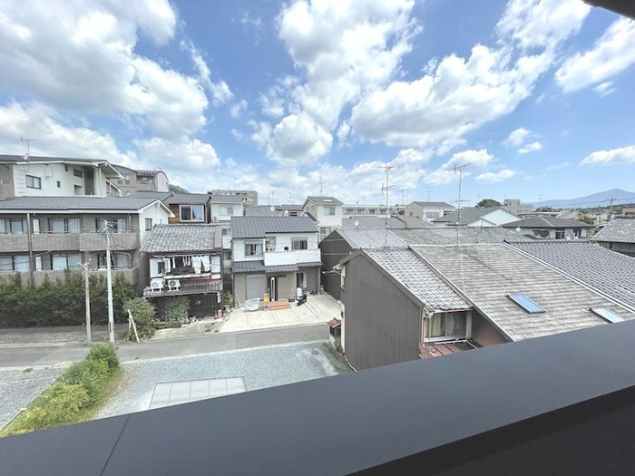 室内からの展望 フラッティ金閣寺南