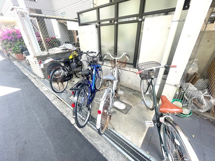 駐輪場 ブランカ南住吉