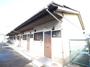 グロリアス山科