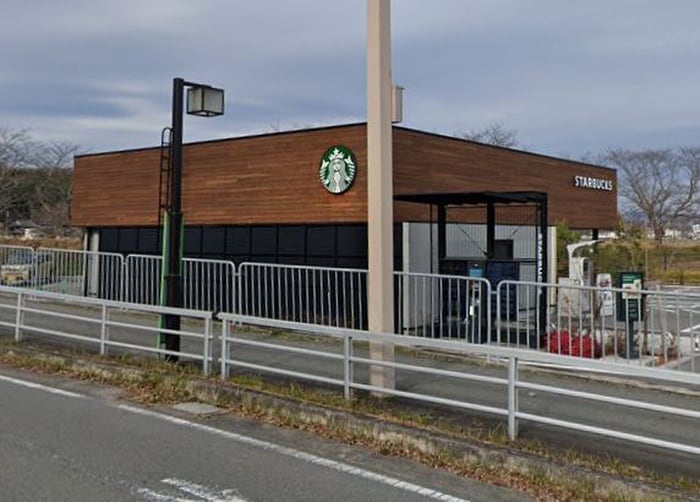 スターバックス(カフェ)まで600m ピアシティ三田