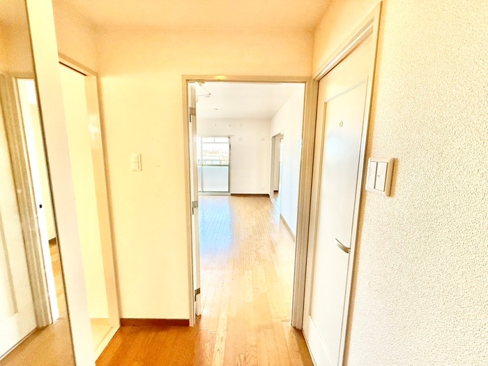 廊下 エ－デル阪部