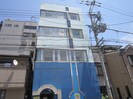 リビア岸里の外観