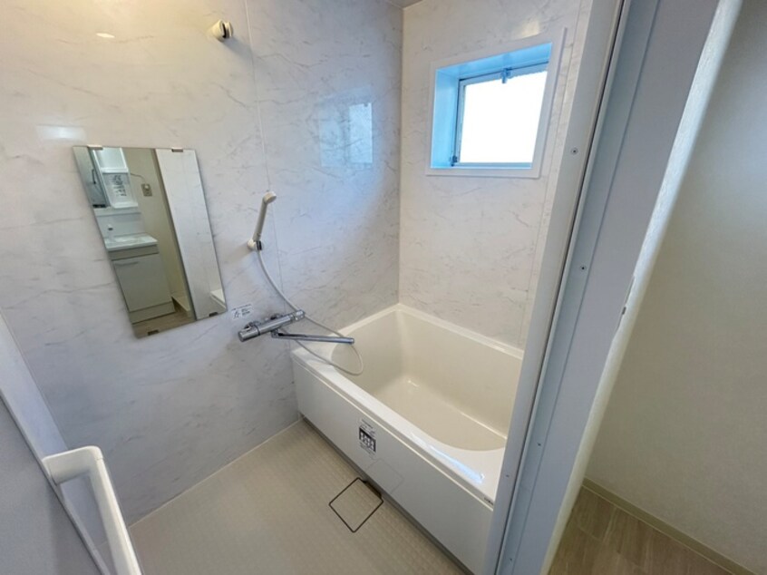 バス／シャワールーム等 Ｔ.メゾンクレ－ルⅡ