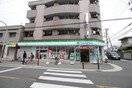 ファミリーマート 小浦下新庄店(コンビニ)まで260m ハイツ上新第二下新庄