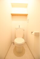 トイレ Ｓｉｘ　Ｂｉｊｏｕｘ堺町六角