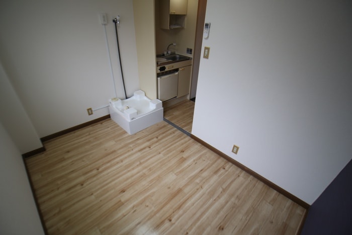 居室 アムズ城北