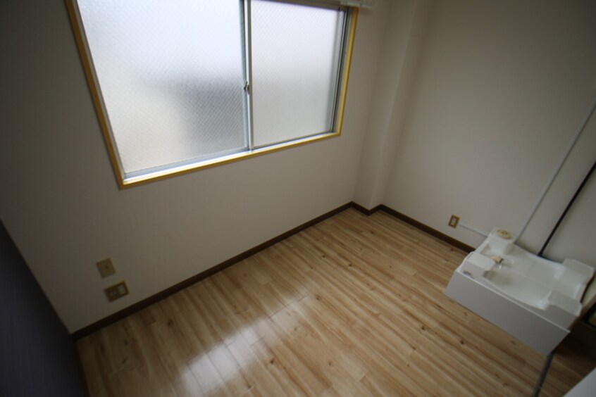 居室 アムズ城北