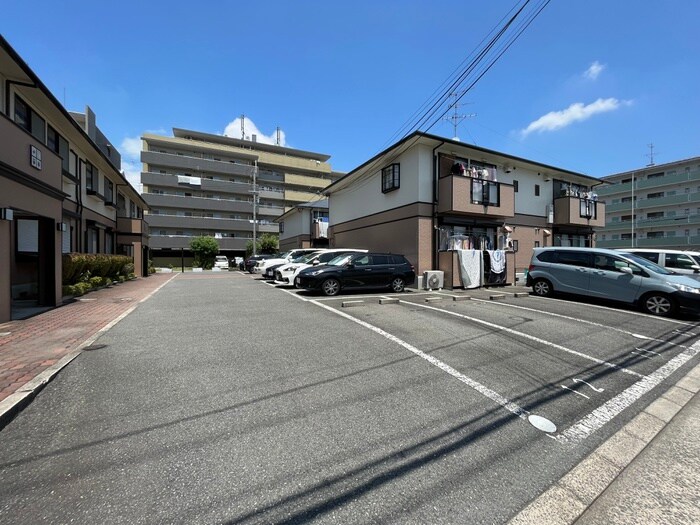 駐車場 サンビレッジ南茨木Ａ棟