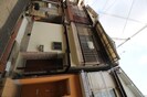 MAYUMIﾊｳｽ460号館長尾家具一丁目の外観