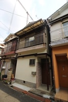 MAYUMIﾊｳｽ460号館長尾家具一丁目の外観