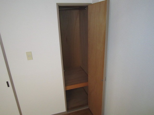 収納 槻木ハイツ