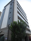 ヴィヴィッド京橋の外観