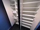 靴箱 アルグラッド・ザ・タワ－心斎橋