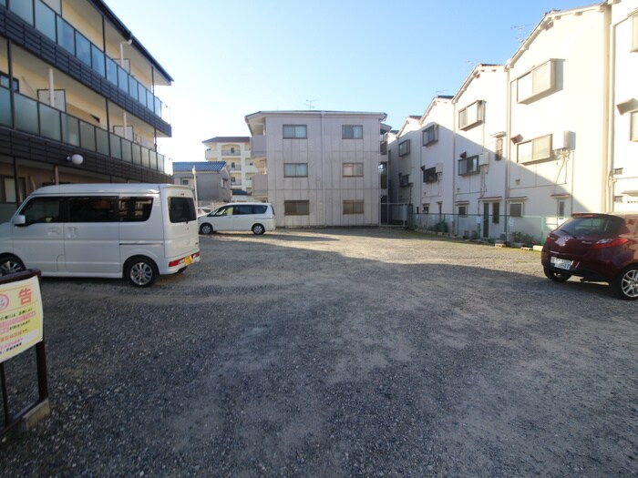 駐車場 トリイプラザマンション