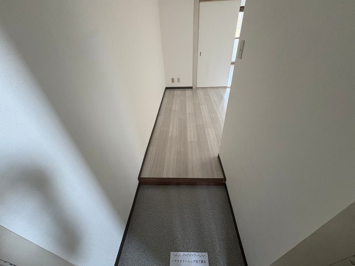 玄関 咲良マンション