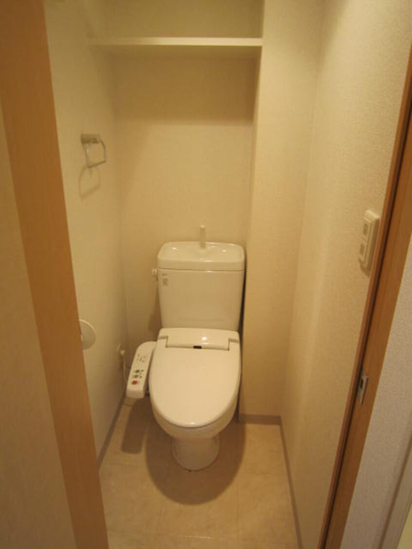 トイレ ｴｽﾃﾑｺｰﾄ新大阪Ⅵｴｷｽﾌﾟﾚｲｽ(1512)