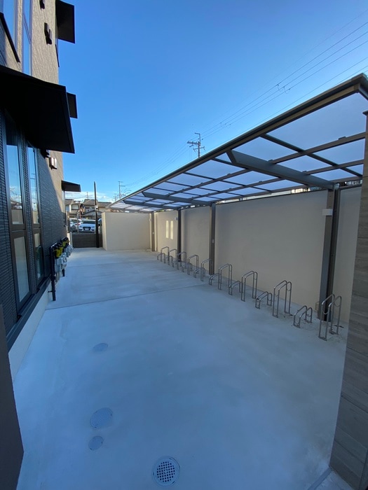 駐輪場 Arcobaleno