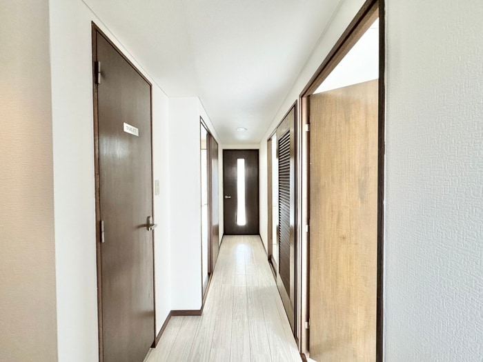 廊下 アレグレス