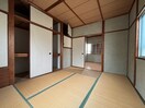 居室 吉川貸家