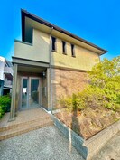 シャイニ－パ－クの外観