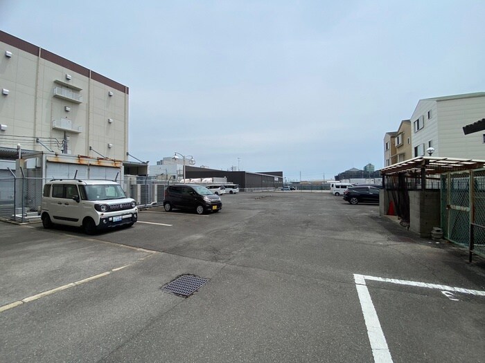 駐車場 伏水ハイツ