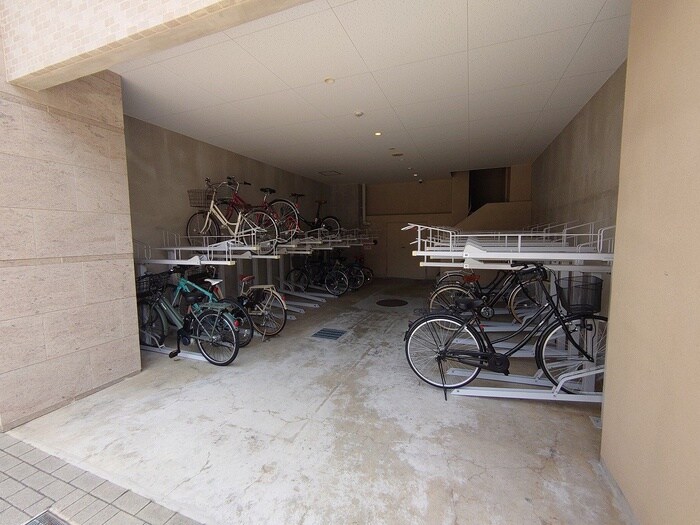 駐輪場 ﾚｼﾞｭｰﾙｱｯｼｭ神戸元町(1309)