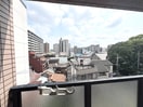 室内からの展望 コ－ワ伊丹
