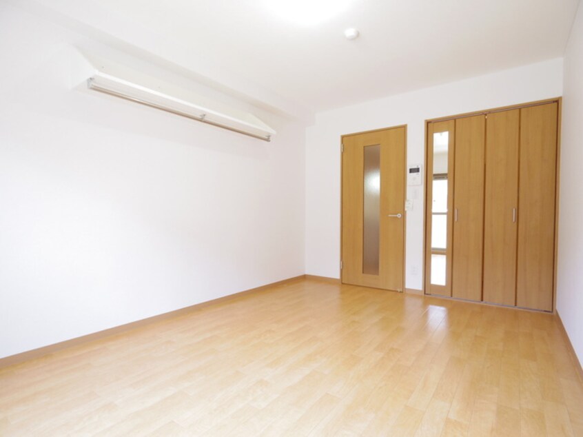 居室 メゾンビロング