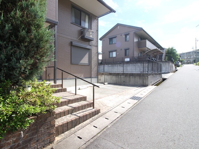 駐車場 グランコントゥ－ルＣ棟