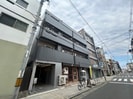 丸忠ビルの外観