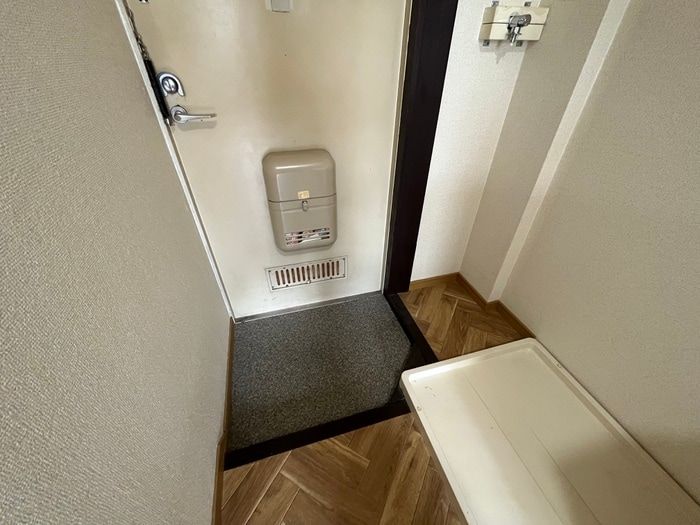 玄関 コート舟木