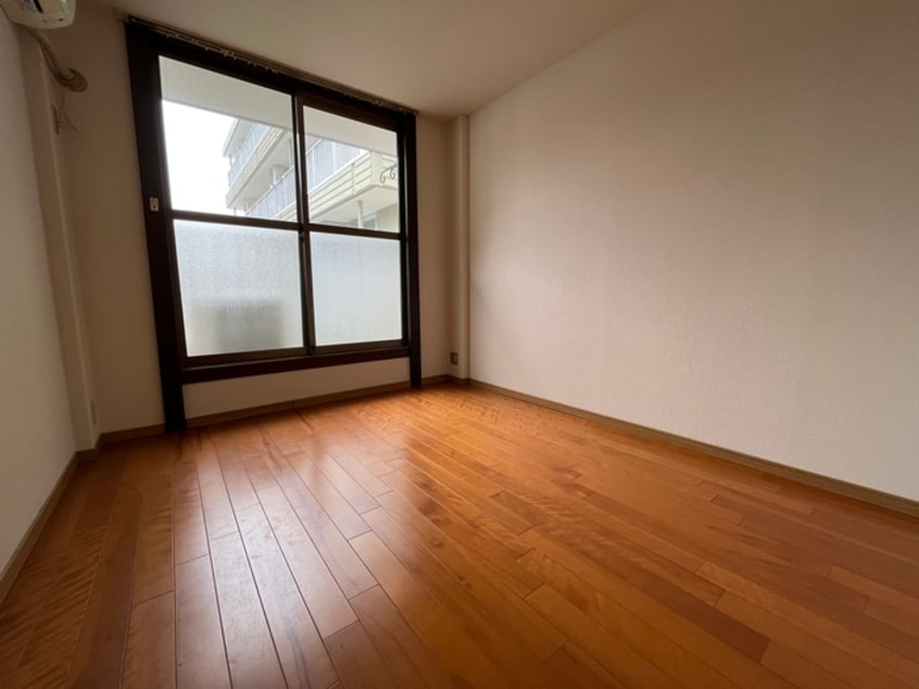 居室 コート舟木