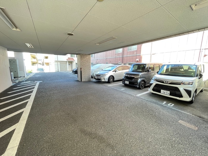 駐車場 プライムハイツ南花田