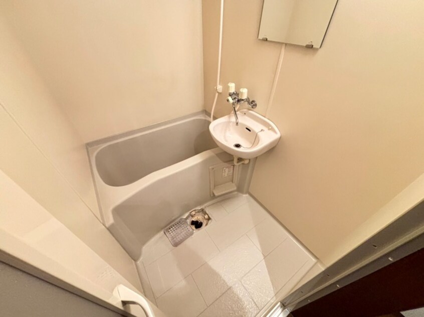 バス／シャワールーム等 サンプラザ三越