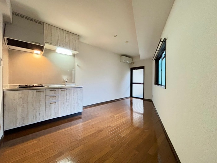 居室 サンプラザ三越