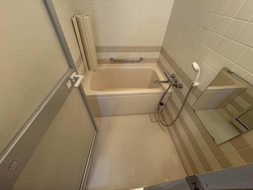 バス／シャワールーム等 コーポひなが