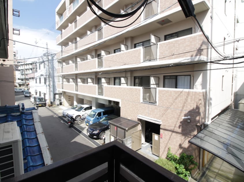 室内からの展望 ＡＺＵＲＥＫＵＺＵＨＡ