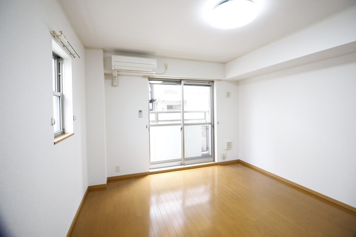 居室 グラ－ス・ジェルメ