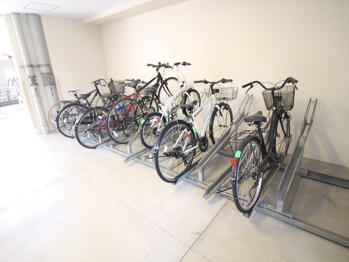 駐輪場 ﾗﾗﾌﾟﾚｲｽ新大阪ｼｴｽﾀ(404)