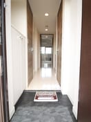 玄関 ﾗﾗﾌﾟﾚｲｽ新大阪ｼｴｽﾀ(404)