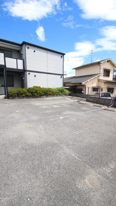 駐車場 ラピスハイツ