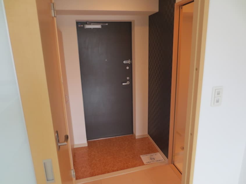 玄関 ドルチェヴィータ新大阪