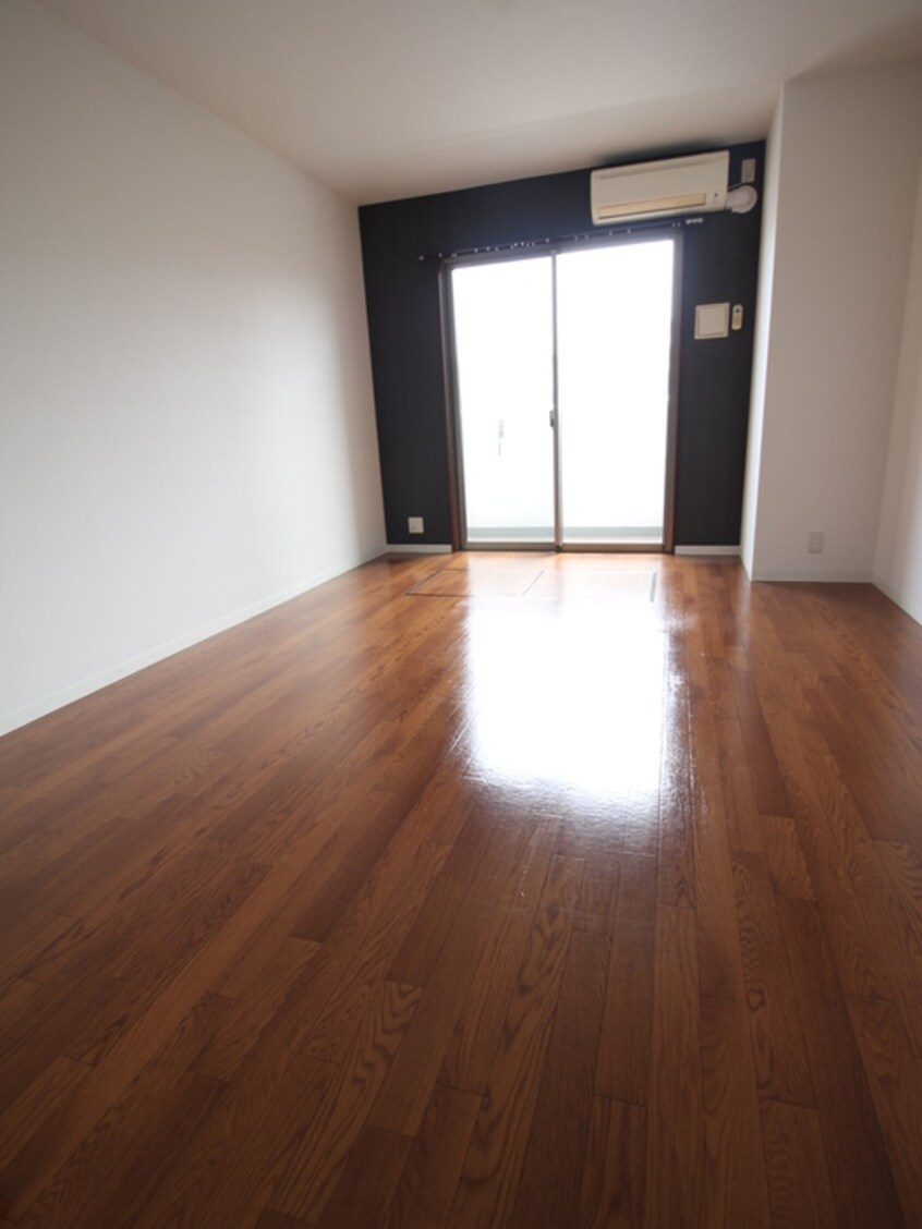 居室 ドルチェヴィータ新大阪