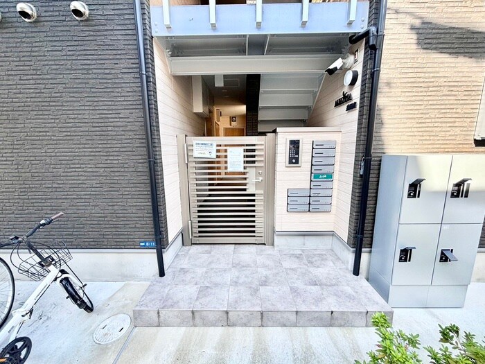エントランス部分 ALEGRIA池田南