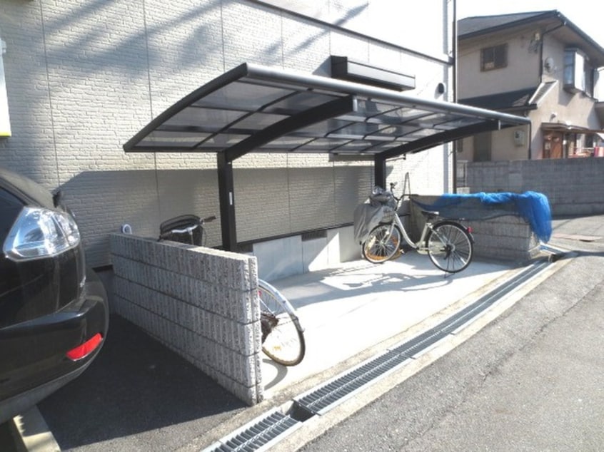 駐輪場 メゾン　アブニ－ル