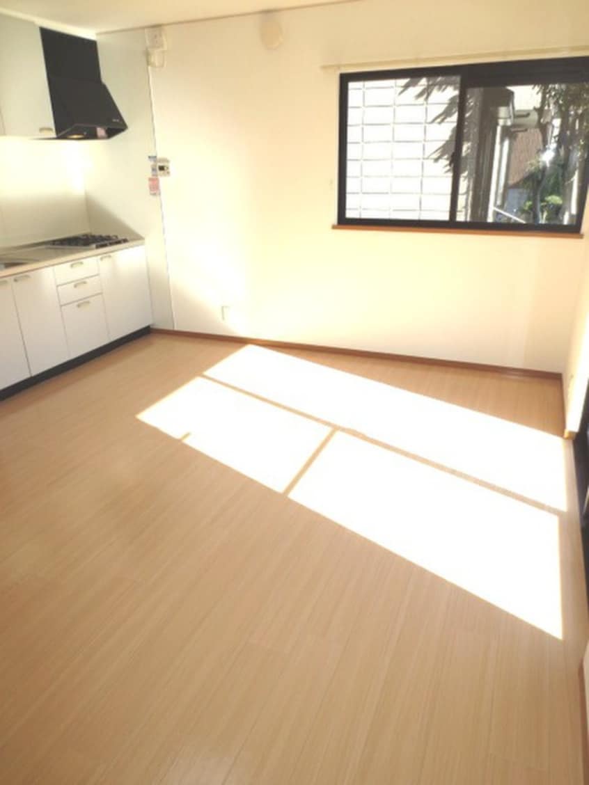 居室 メゾン　アブニ－ル