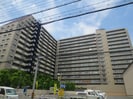ﾌｧﾐｰﾙﾊｲﾂ北大阪Ⅰ号棟(523)の外観
