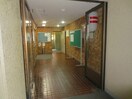 エントランス部分 ﾌｧﾐｰﾙﾊｲﾂ北大阪Ⅰ号棟(523)